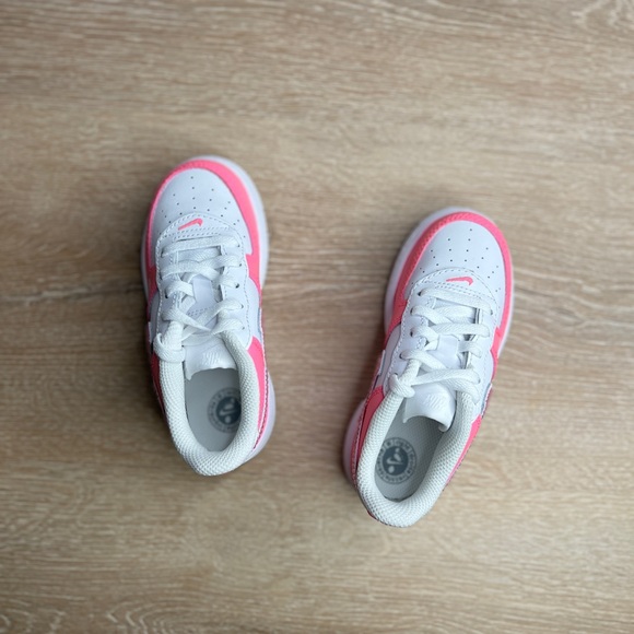 Nike Air Force 1 Custom Barbie Hand Painted Sneakers - Picture 5 of 8